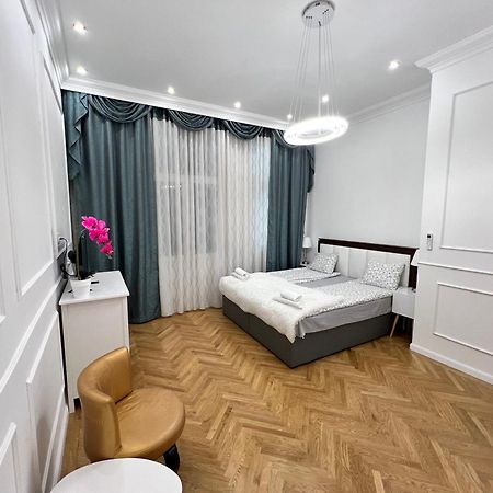 Danube View Apartment Budapest Exteriör bild